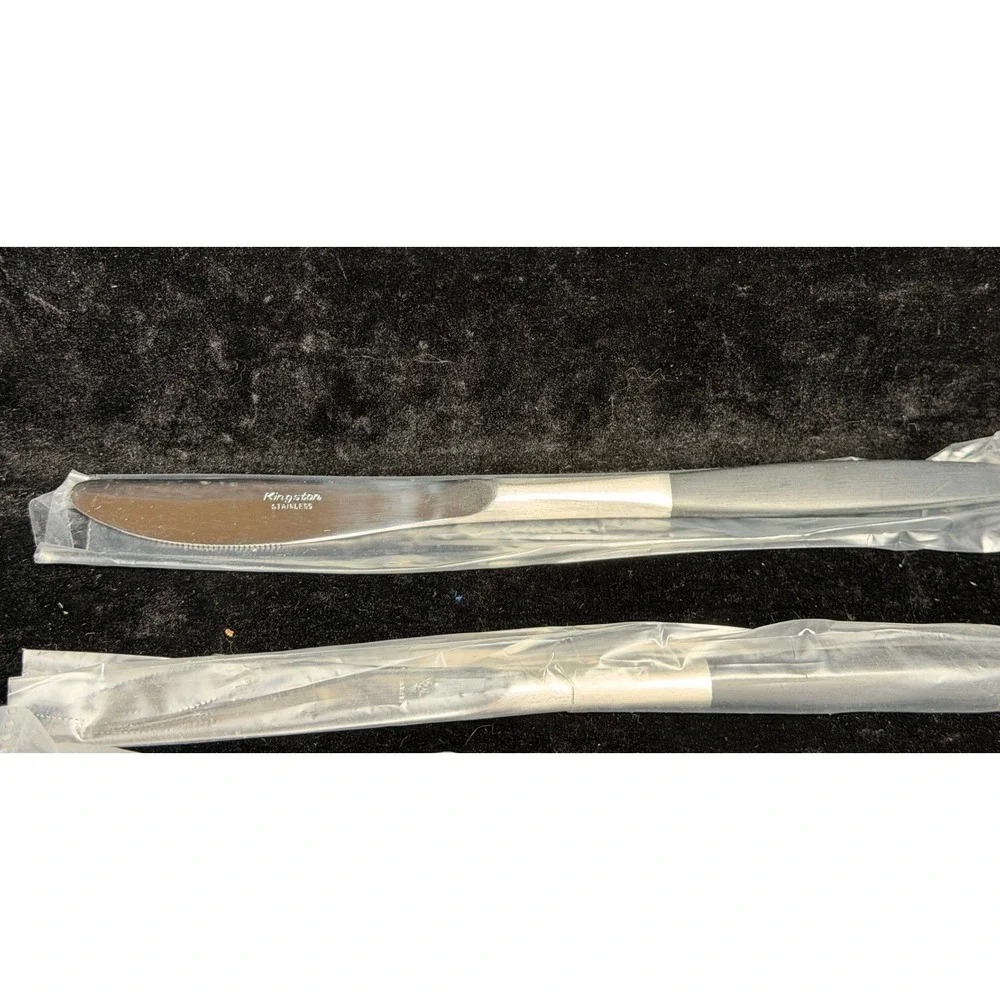 Kingston Stainless Steel Butter Knives Set of 4, Black Tapered Handle Japan, NEW